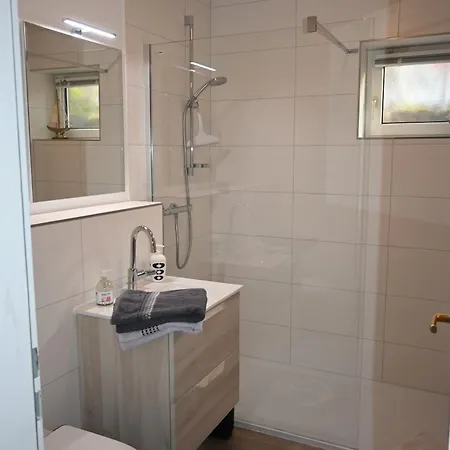 Schoenes Appartement In Ruhiger Lage Kiel Extérieur photo