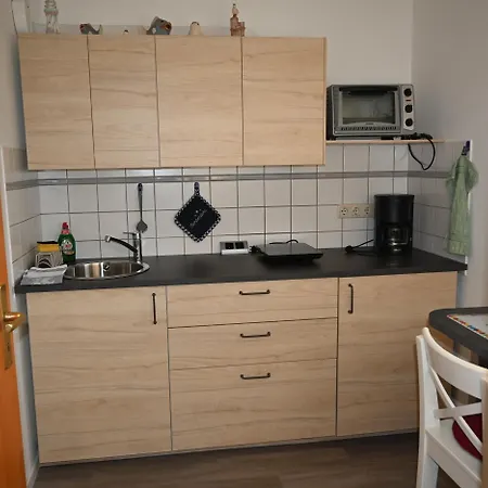 Schoenes Appartement In Ruhiger Lage Kiel Extérieur photo