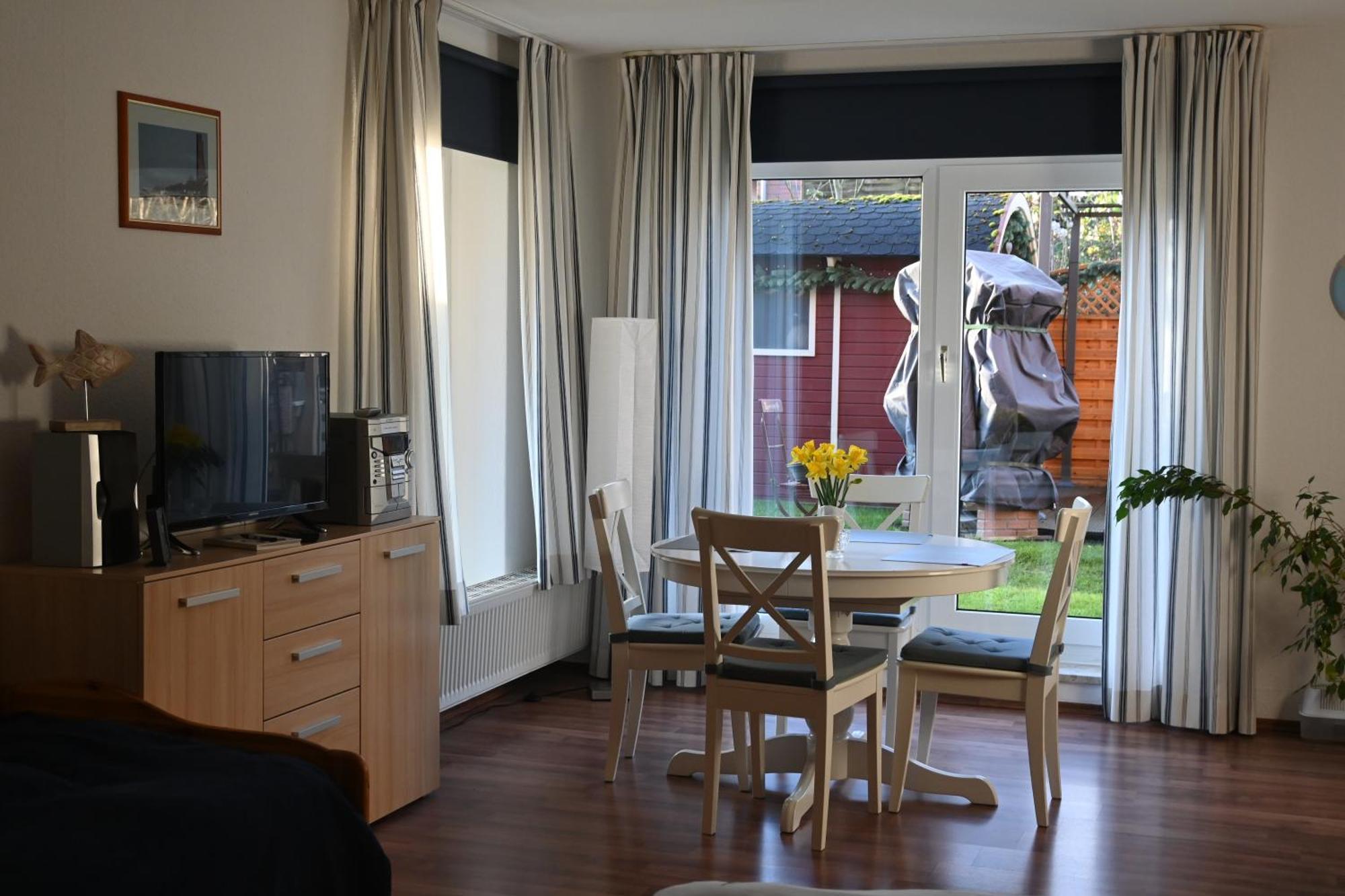 Schoenes In Ruhiger Lage Apartment *